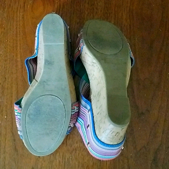 Shoes - Picture 2 of 2